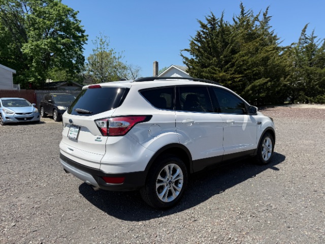 2017 Ford Escape SE FWD
