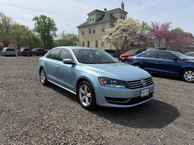 2013 Volkswagen Passat SE