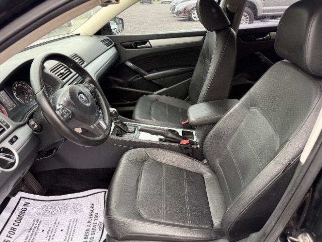 2013 Volkswagen Passat 2.5L SE