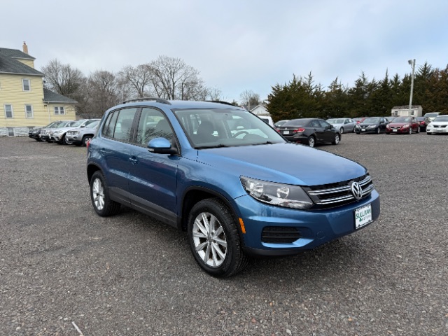 2017 Volkswagen Tiguan 2.0T S | 2.0T