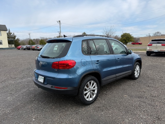 2017 Volkswagen Tiguan 2.0T S | 2.0T