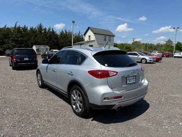 2017 Infiniti QX50 Base RWD