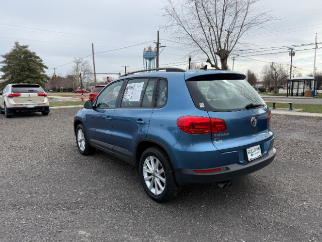 2017 Volkswagen Tiguan 2.0T S | 2.0T