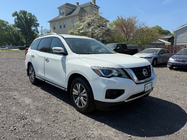 2017 Nissan Pathfinder S