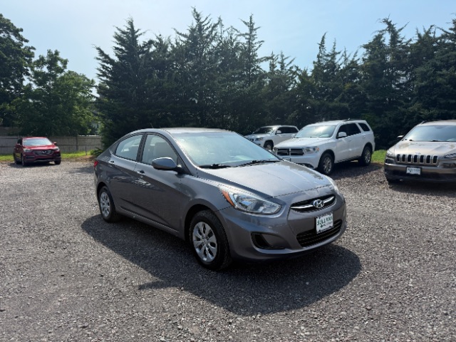 2016 Hyundai Accent SE 4-Door 6A