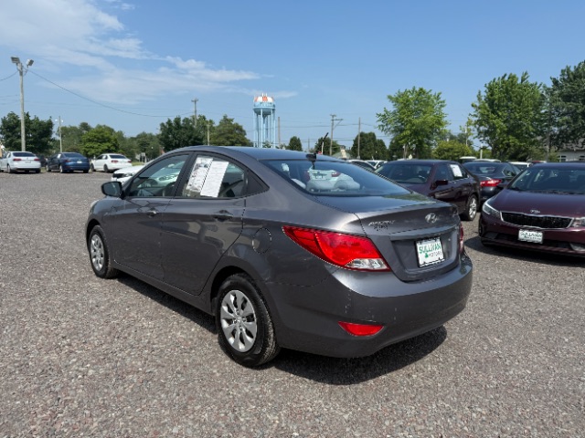 2016 Hyundai Accent SE 4-Door 6A