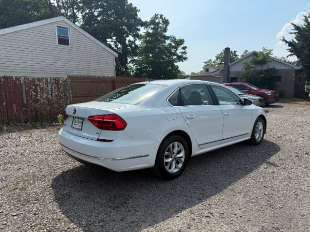 2016 Volkswagen Passat 1.8T S
