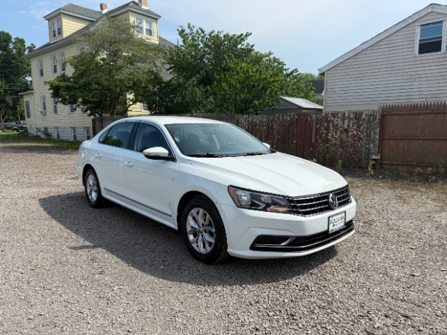 2016 Volkswagen Passat 1.8T S