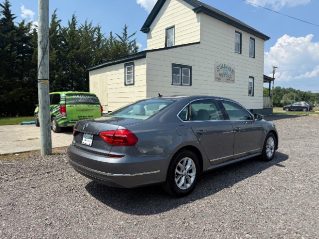 2016 Volkswagen Passat 1.8T S