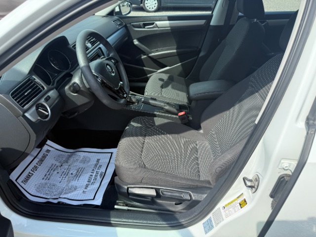 2016 Volkswagen Passat 1.8T S