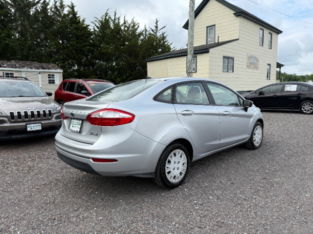 2016 Ford Fiesta S
