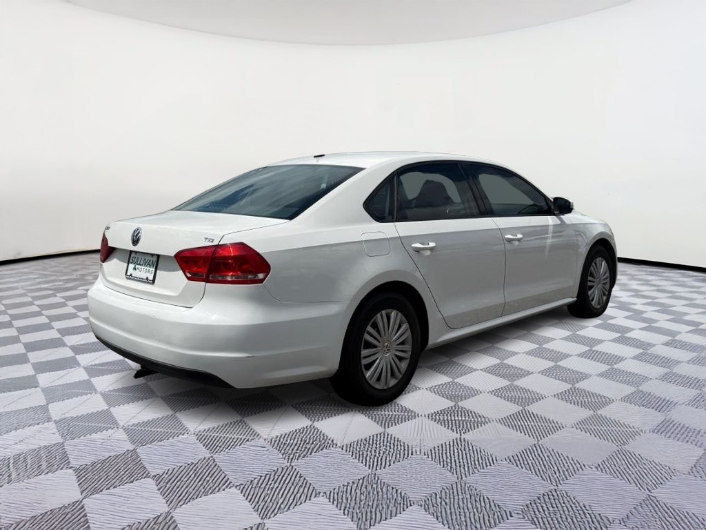 2014 Volkswagen Passat 1.8T S