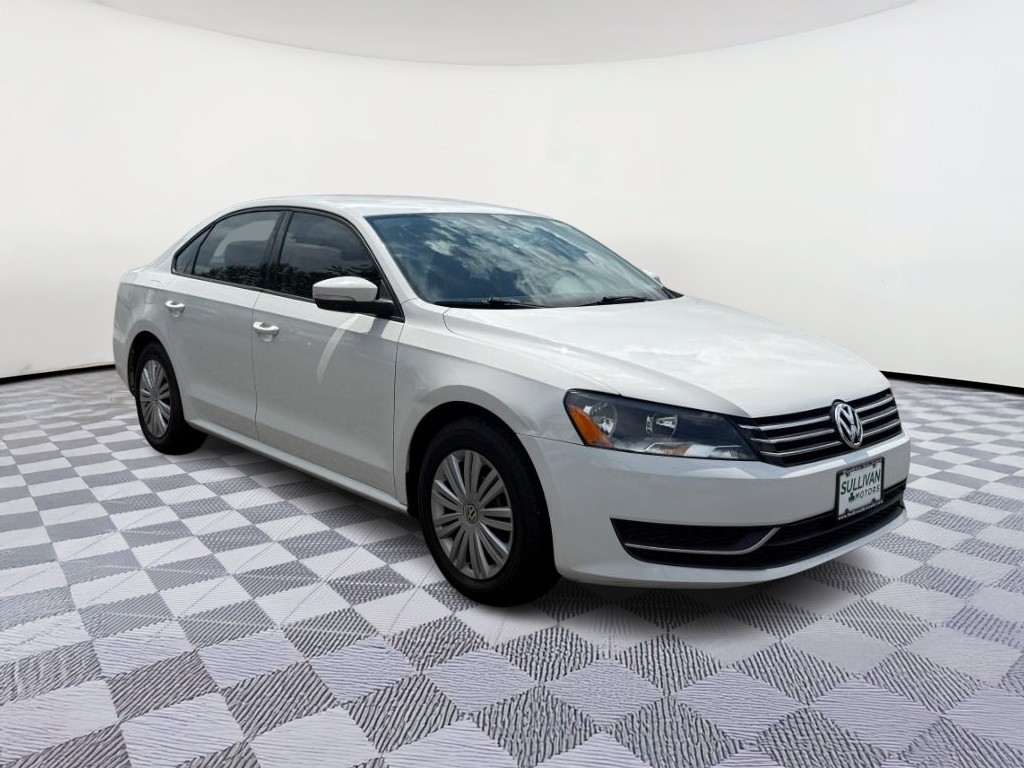 2014 Volkswagen Passat 1.8T S