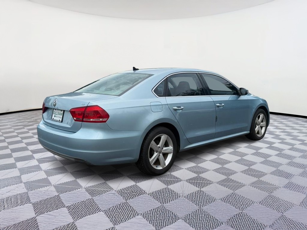 2013 Volkswagen Passat SE