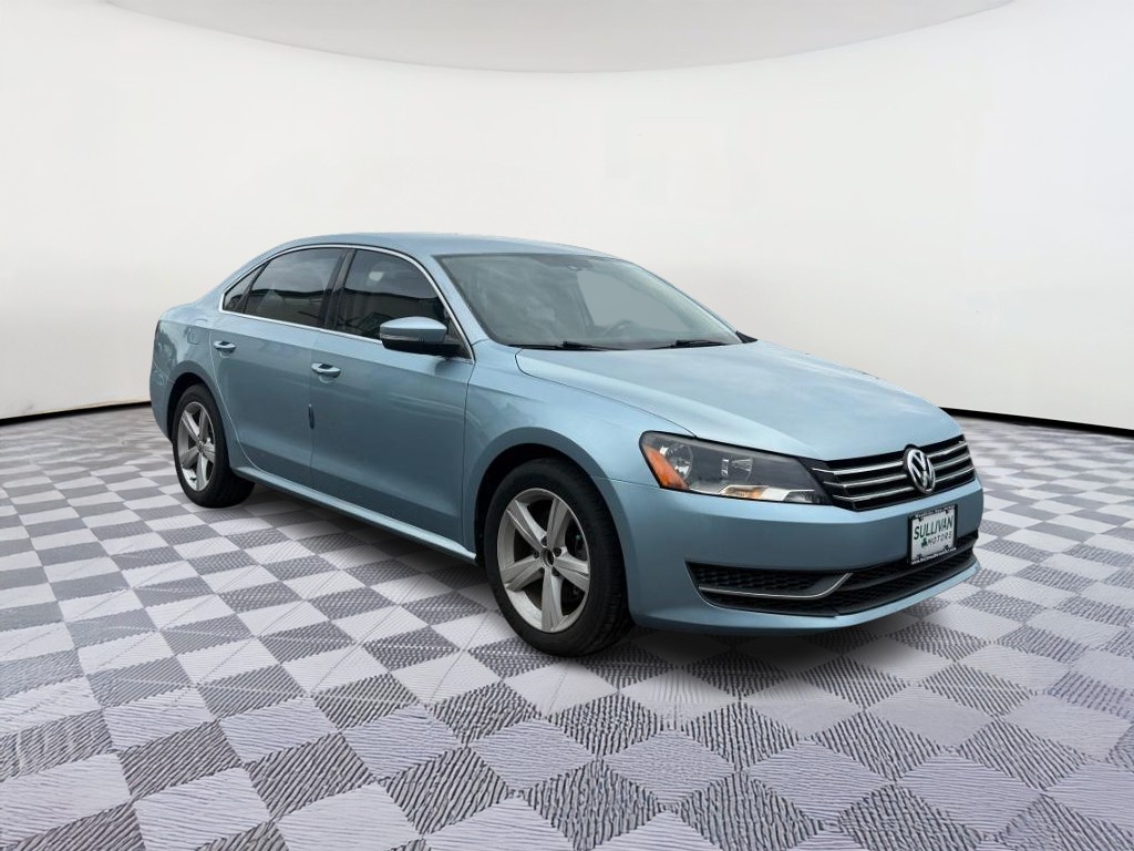 2013 Volkswagen Passat SE
