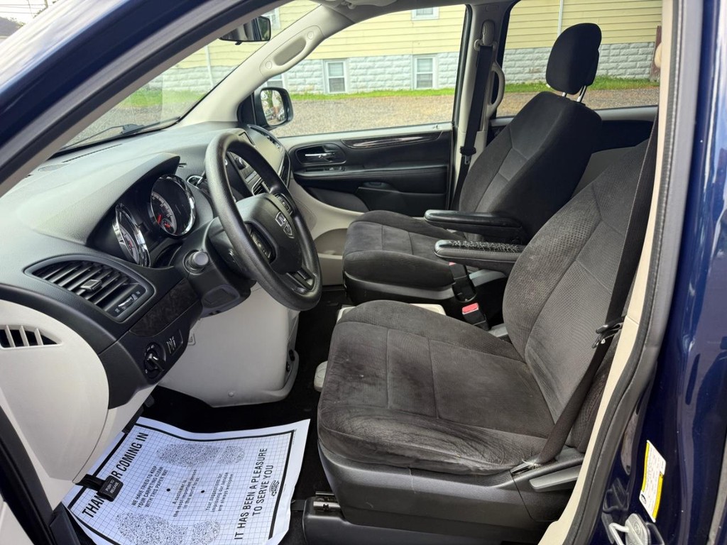 2013 Dodge Grand Caravan SE