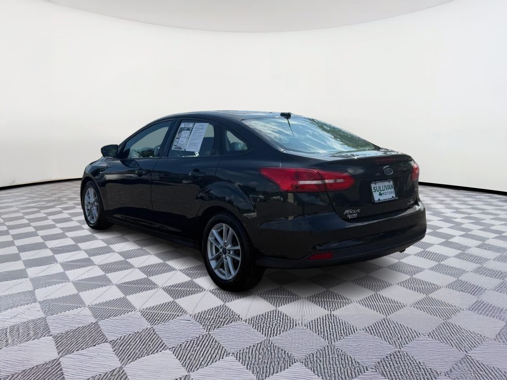 2015 Ford Focus Sedan SE