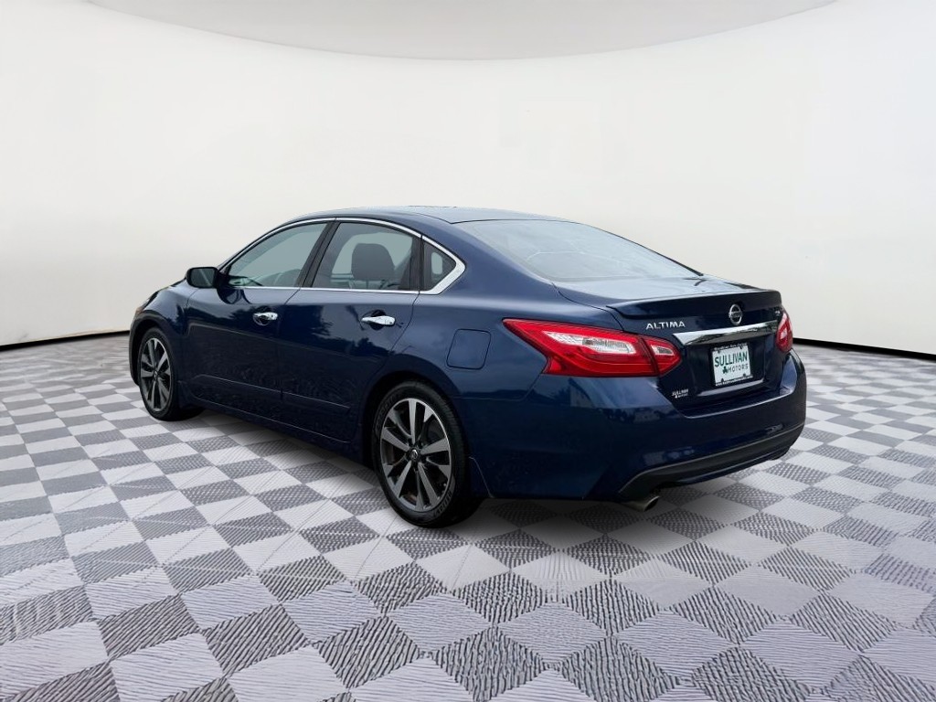 2016 Nissan Altima 2.5 SR