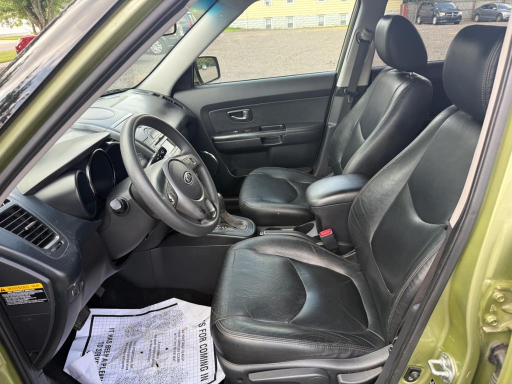 2011 Kia Soul +