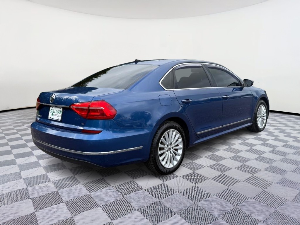 2016 Volkswagen Passat 1.8T SE