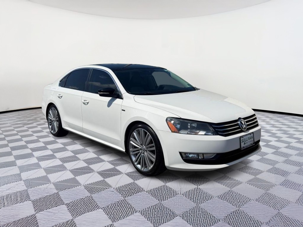 2014 Volkswagen Passat 1.8T Sport