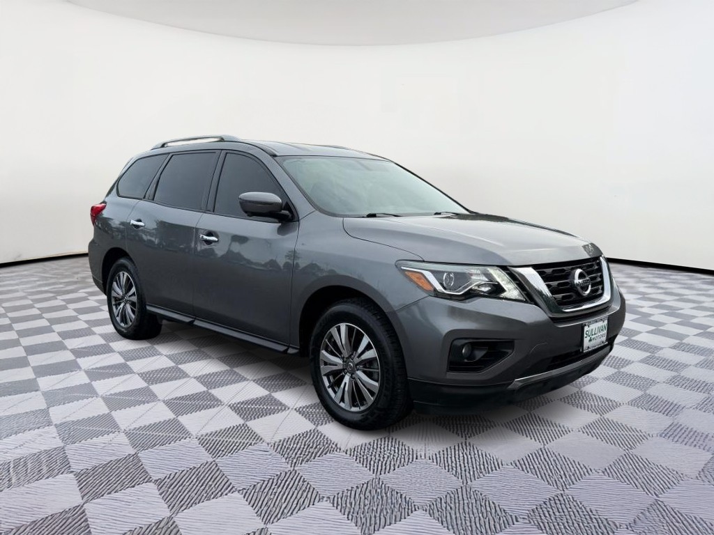 2020 Nissan Pathfinder SL