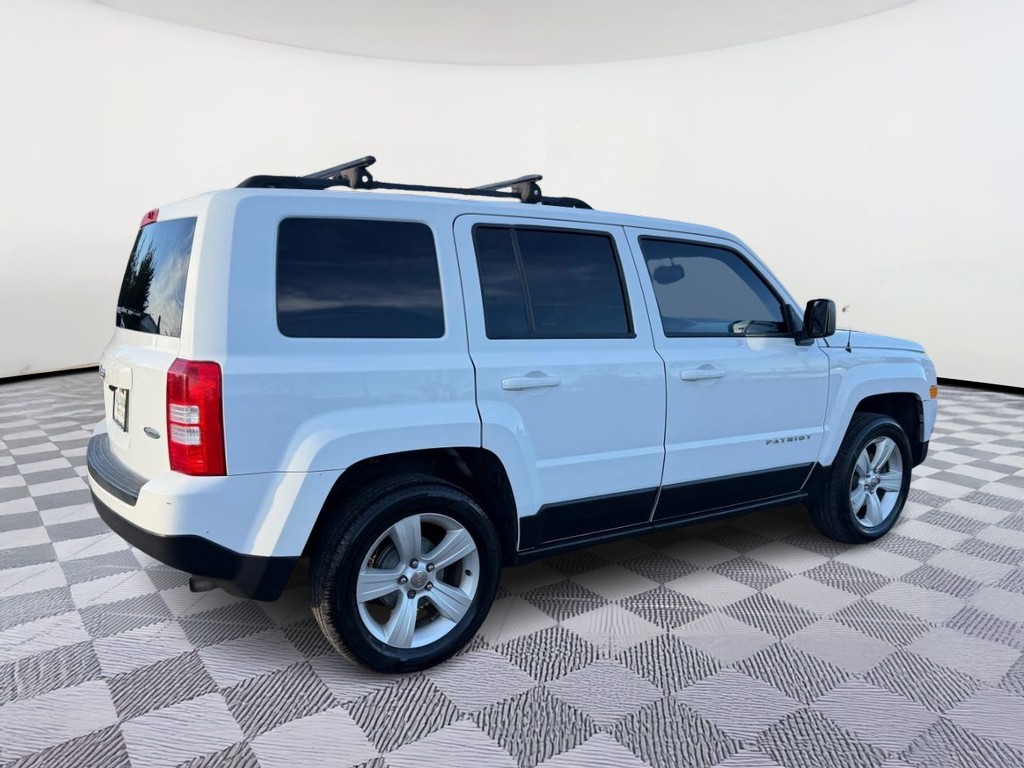 2016 Jeep Patriot Latitude 2WD