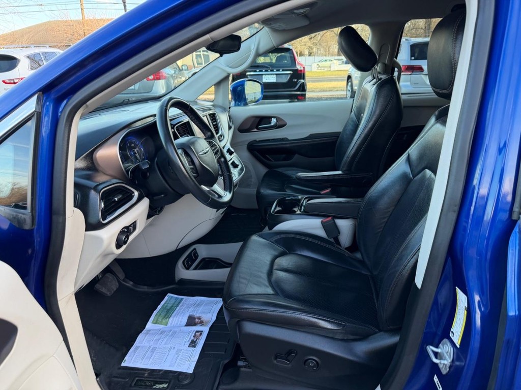 2018 Chrysler Pacifica Touring L