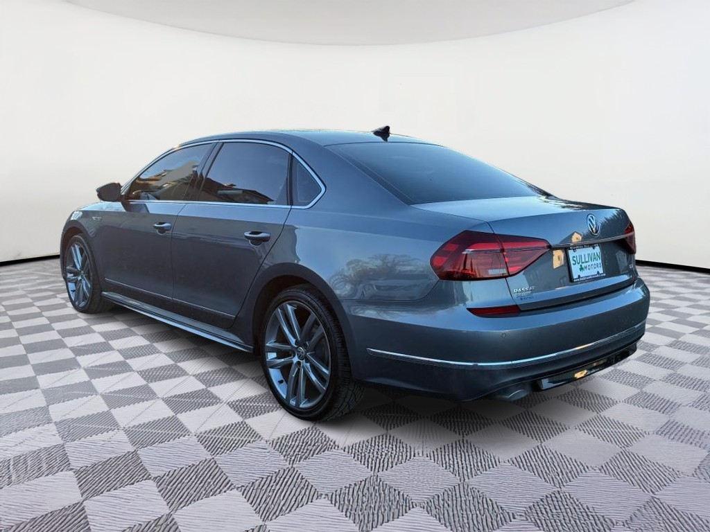2019 Volkswagen Passat 2.0T SE R-Line