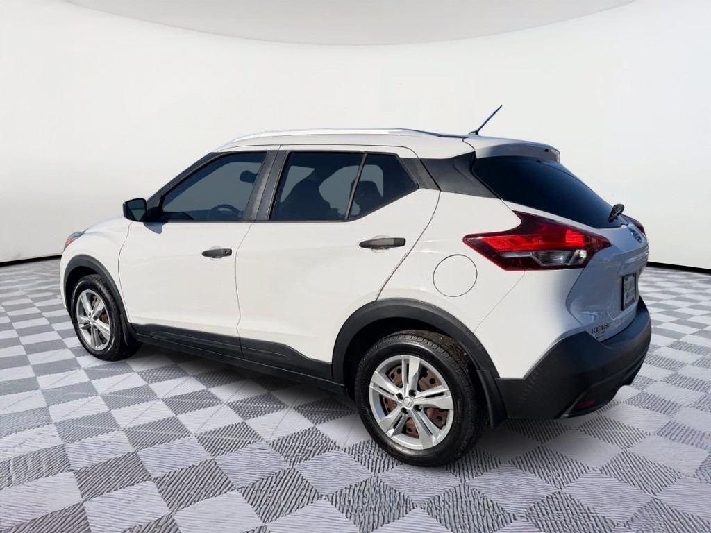 2019 Nissan Kicks S