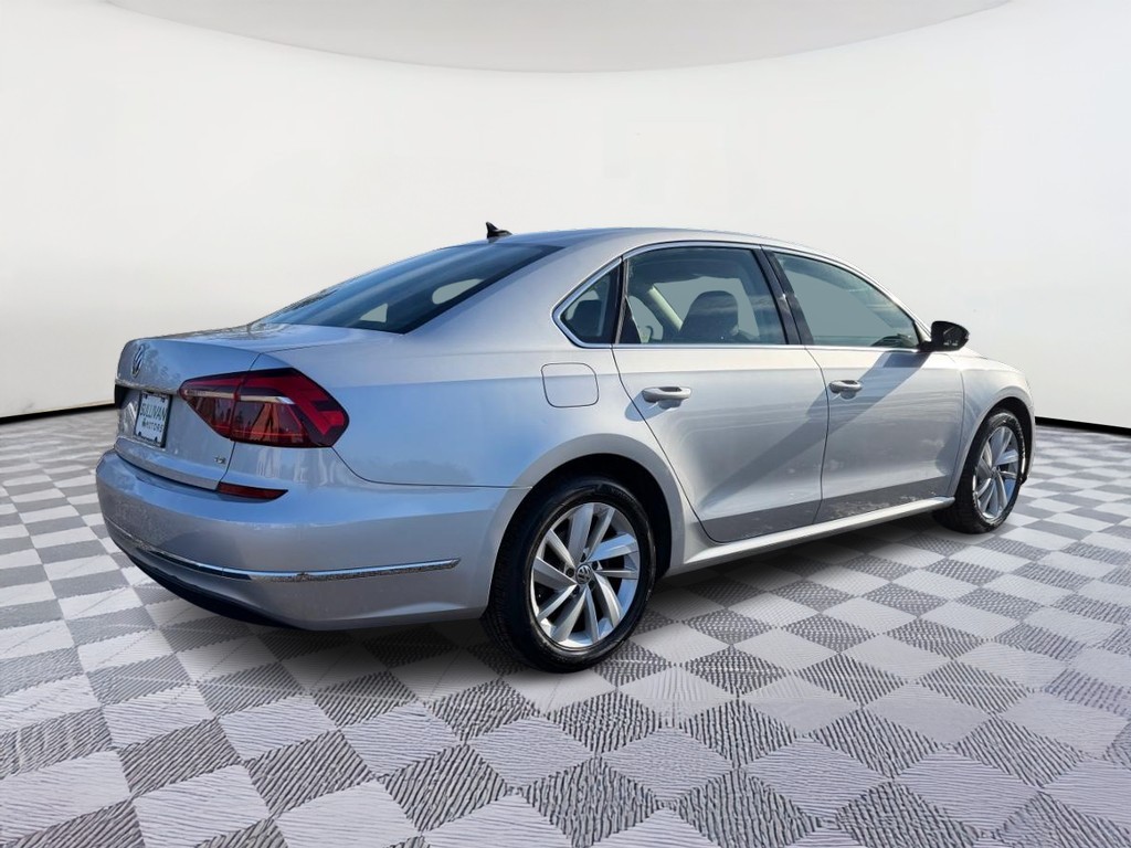 2018 Volkswagen Passat 2.0T SE
