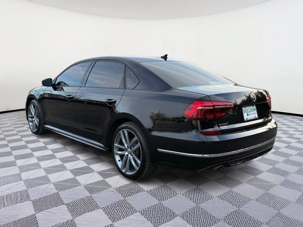 2018 Volkswagen Passat 2.0T S 2.0T R-Line