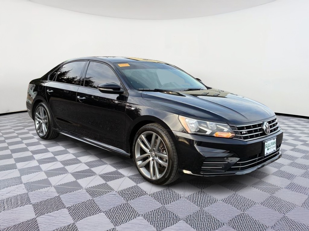 2018 Volkswagen Passat 2.0T S 2.0T R-Line