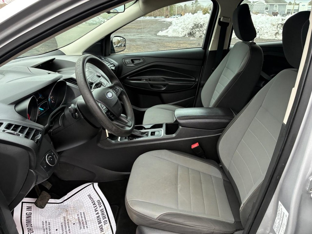 2019 Ford Escape S