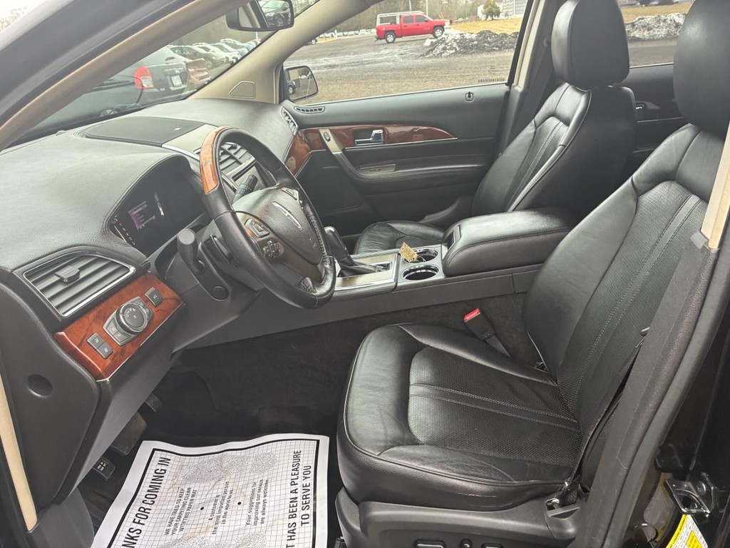 2013 Lincoln MKX FWD 4dr