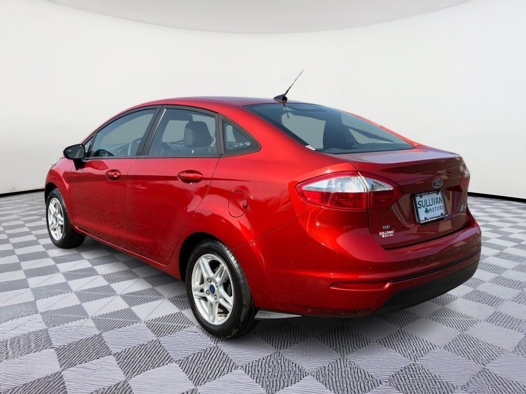 2018 Ford Fiesta Sedan SE