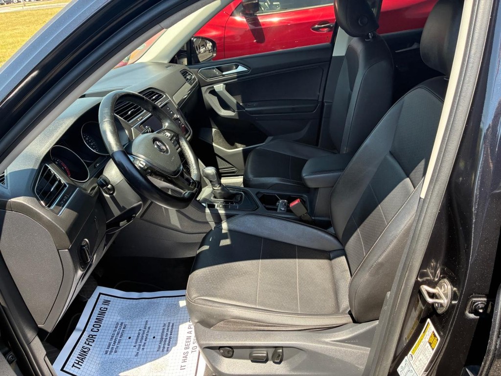 2018 Volkswagen Tiguan 2.0T SEL 2.0T SE