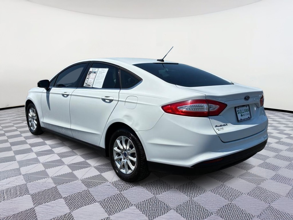 2016 Ford Fusion S
