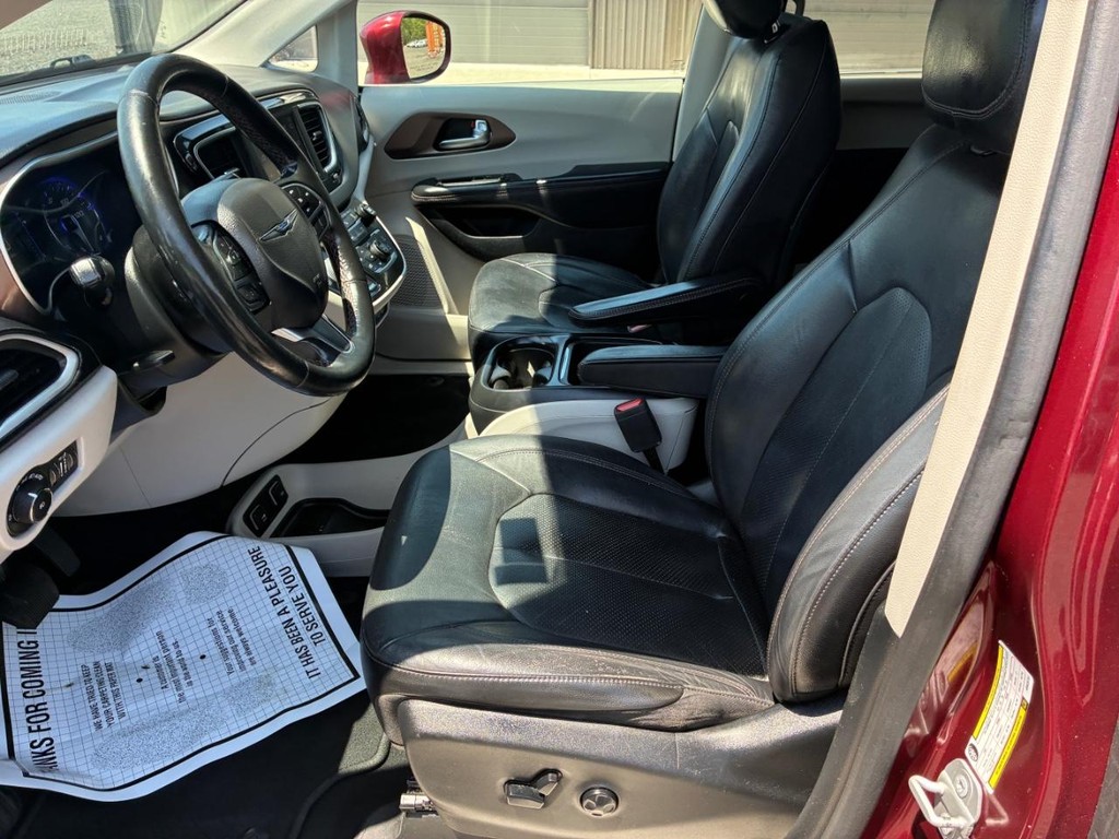 2019 Chrysler Pacifica Touring L