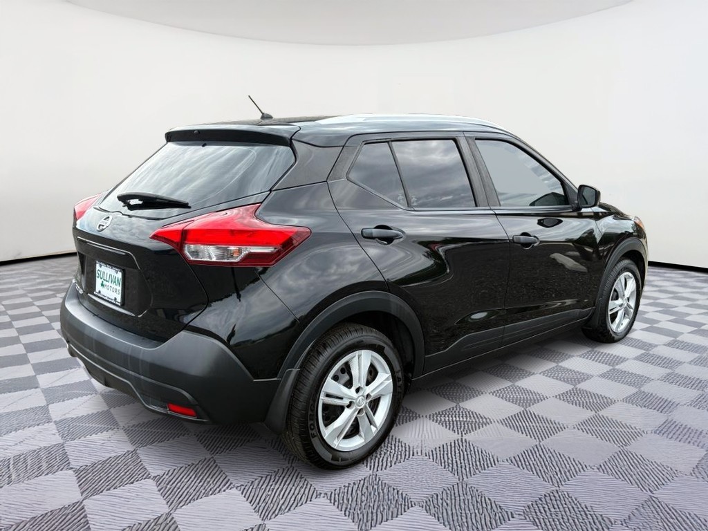 2019 Nissan Kicks S