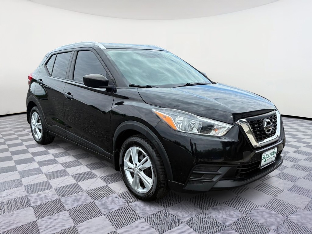 2019 Nissan Kicks S