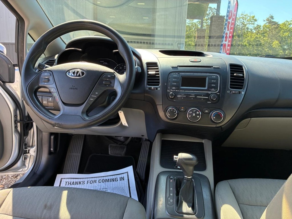 2014 Kia Forte LX - Photo 6