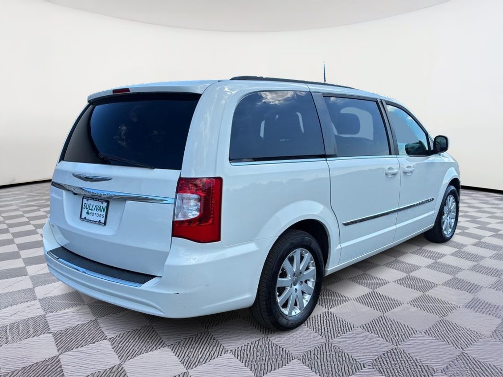 2013 Chrysler Town & Country Touring