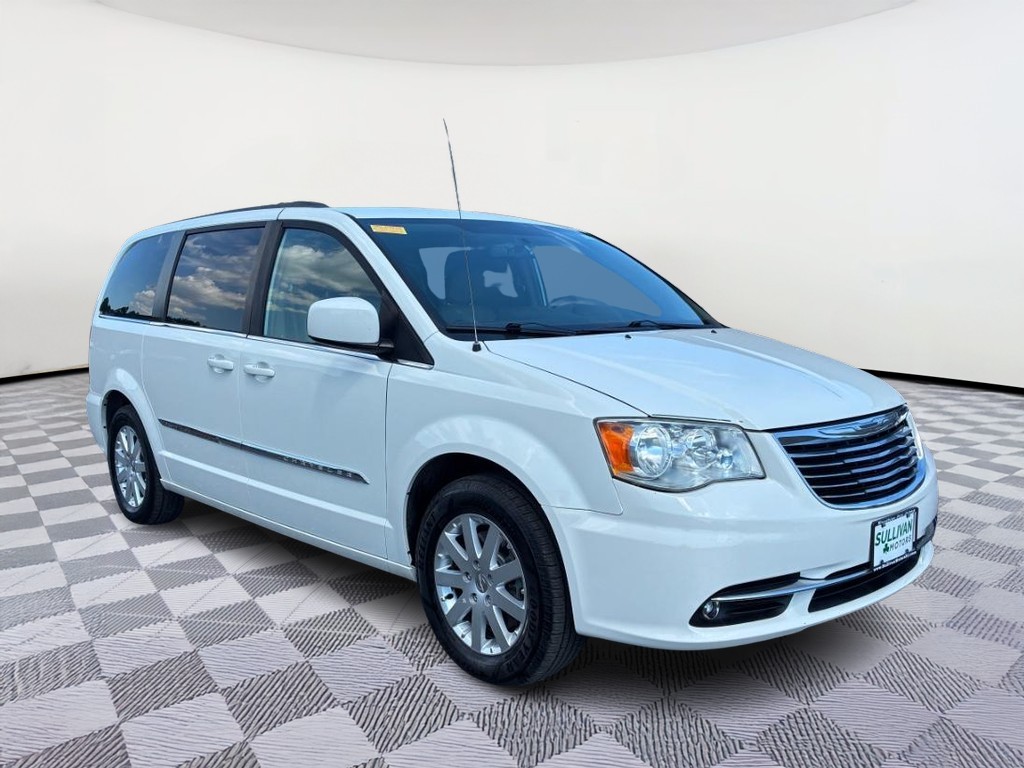 2013 Chrysler Town & Country Touring