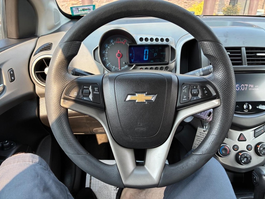 2014 Chevrolet Sonic LT - Photo 9