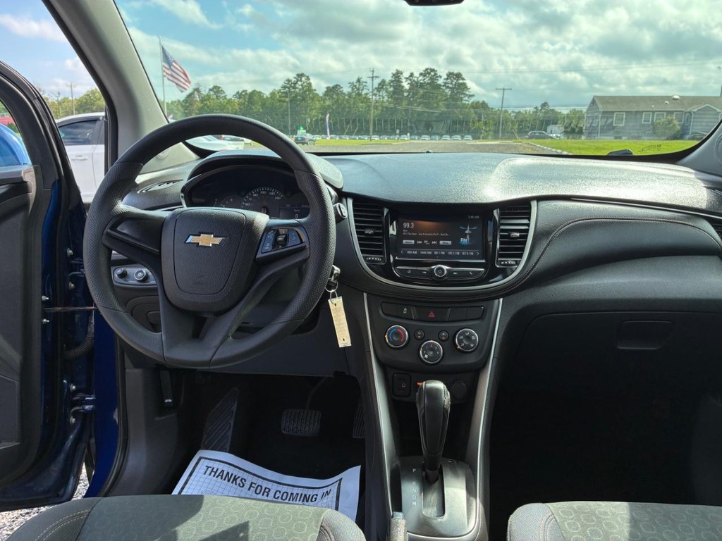 2017 Chevrolet Trax LS - Photo 7