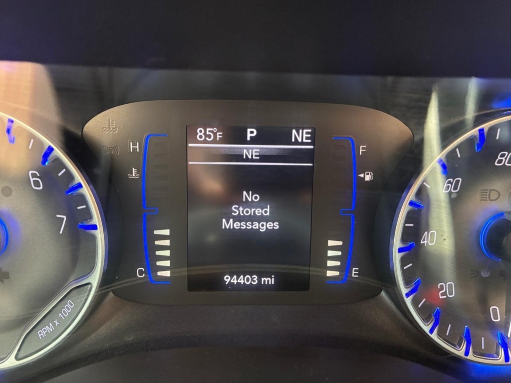 2019 Chrysler Pacifica Touring L - Photo 11