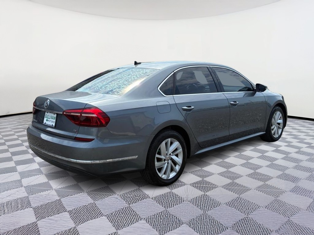 2018 Volkswagen Passat 2.0T SE