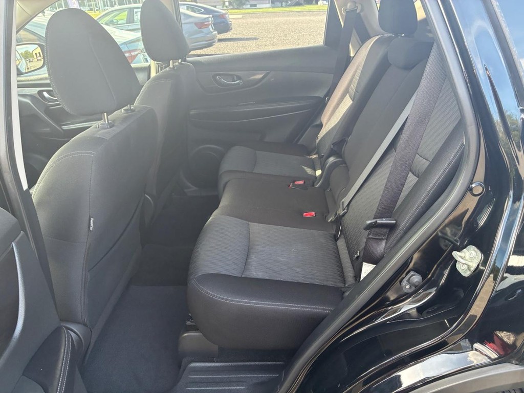 2019 Nissan Rogue S - Photo 6