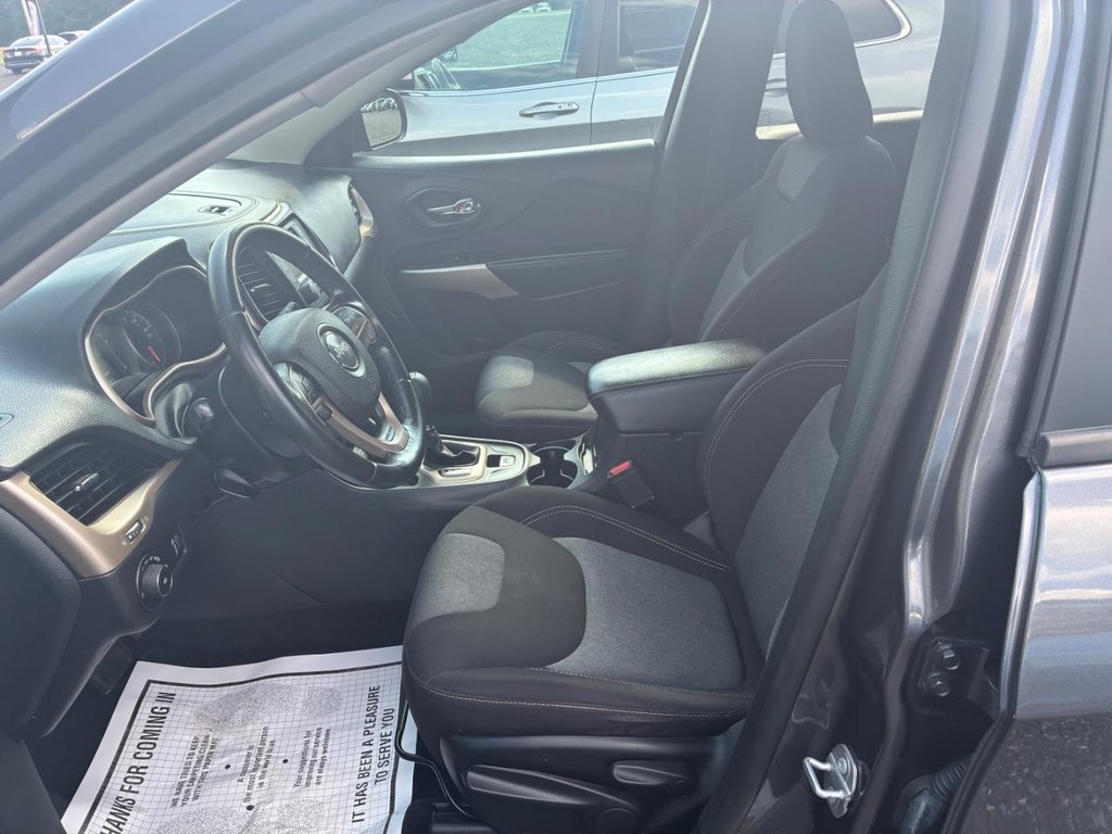 2018 Jeep Cherokee Latitude FWD